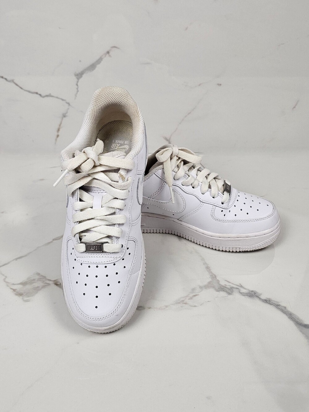 Nike Women's Air Force 1 '07 All White Low - Size 5.5 (DD8959-100) w/ Box